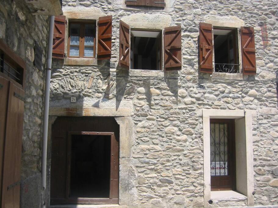 Apartamento Centro Benasque Luaran gambar