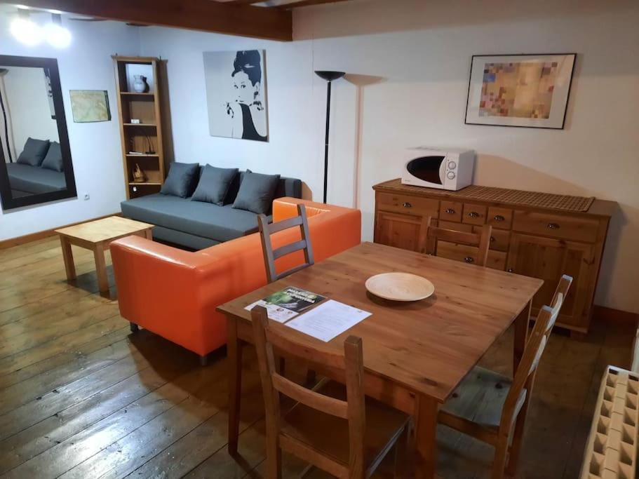 Apartamento Centro Benasque Luaran gambar